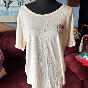 Old Navy Cream Short Sleeve Tee with Small Fox Graphic